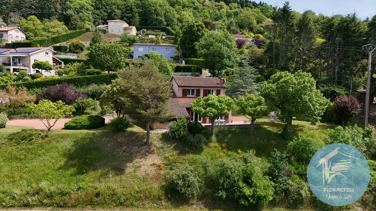 Maison à PONTCHARRA-SUR-TURDINE