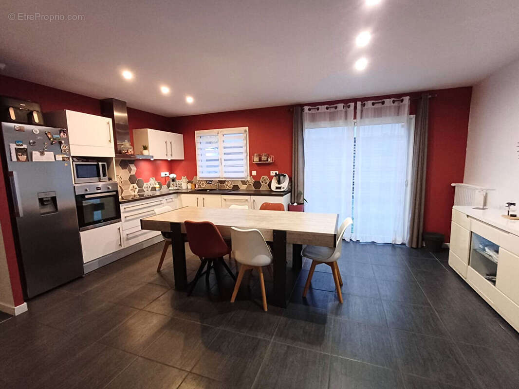 Maison à SAINT-GEORGES-SUR-ALLIER