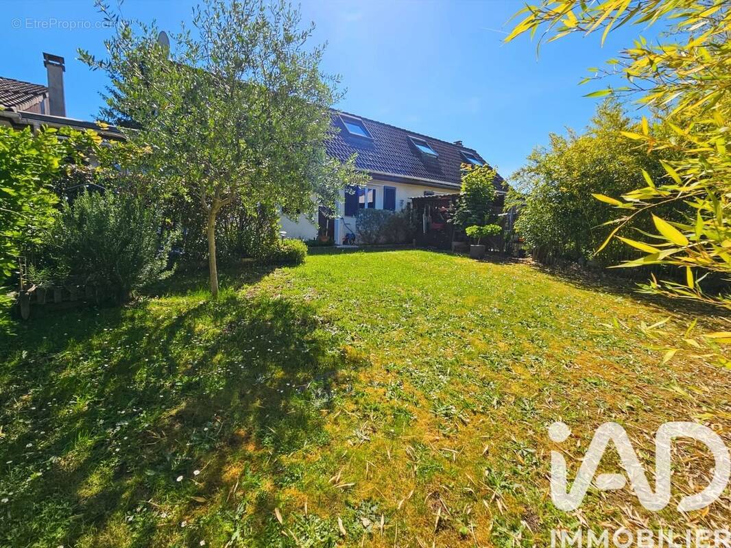Photo 1 - Maison à YERRES