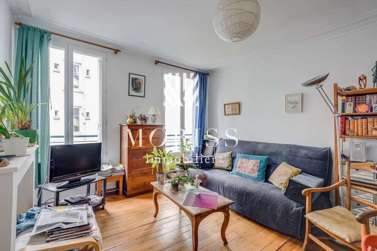 Appartement à PARIS-18E
