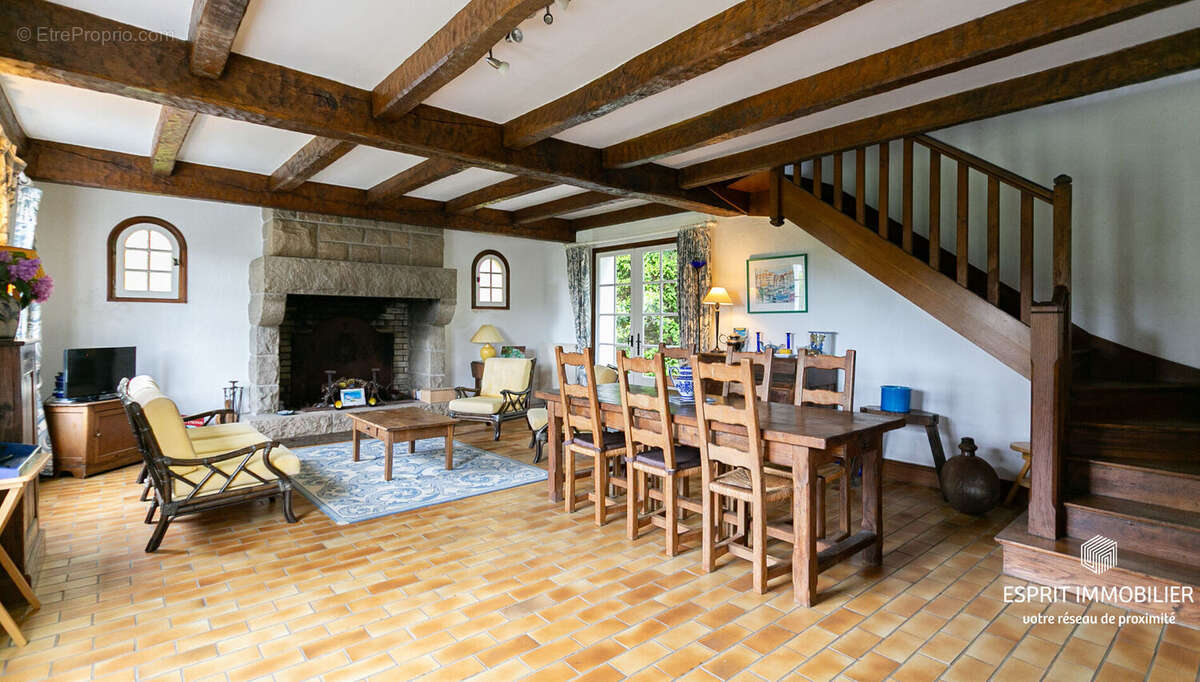 Maison à NEVEZ