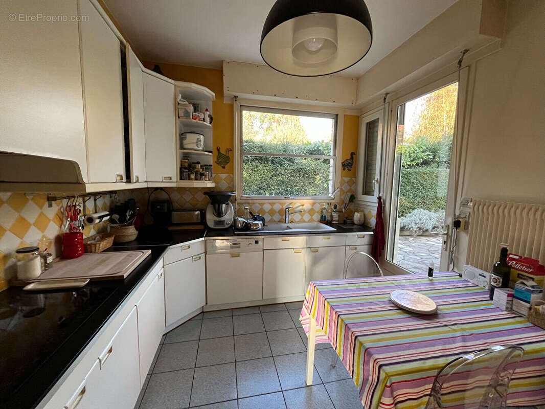 Maison à SAINT-LEU-LA-FORET