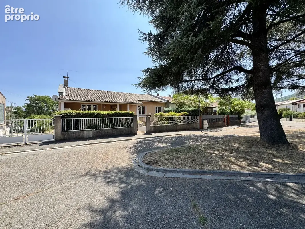 LA VOULTE-SUR-RHÔNE   Maison familiale de 136,7 m2 avec 4 chambres, sous-sol et garage - photo 16