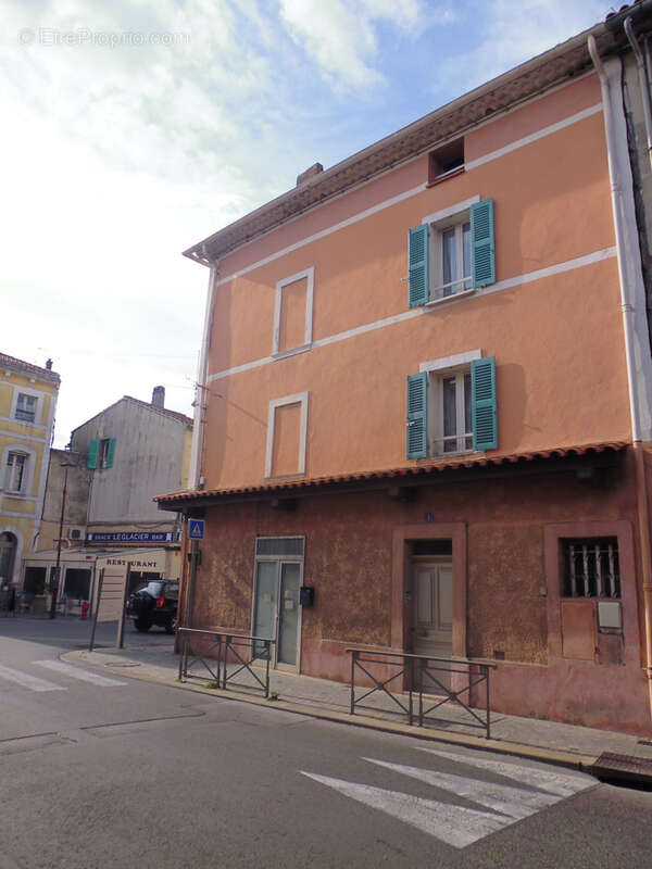Maison à LA CRAU