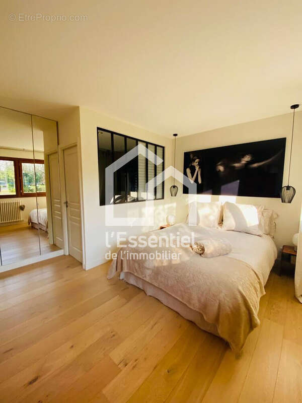 Appartement à MAISONS-LAFFITTE