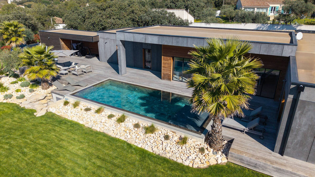 villa contemporainne NIMES - Maison à NIMES