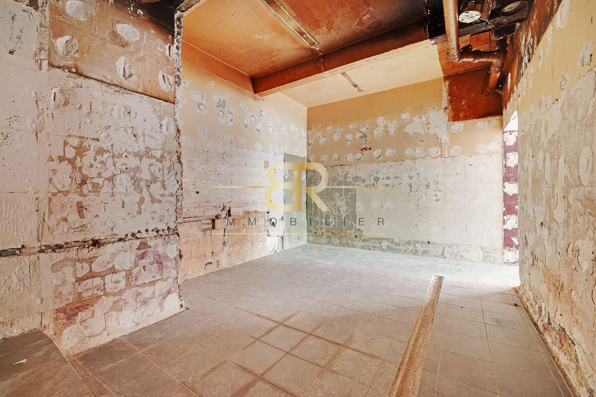 Appartement à PARIS-20E