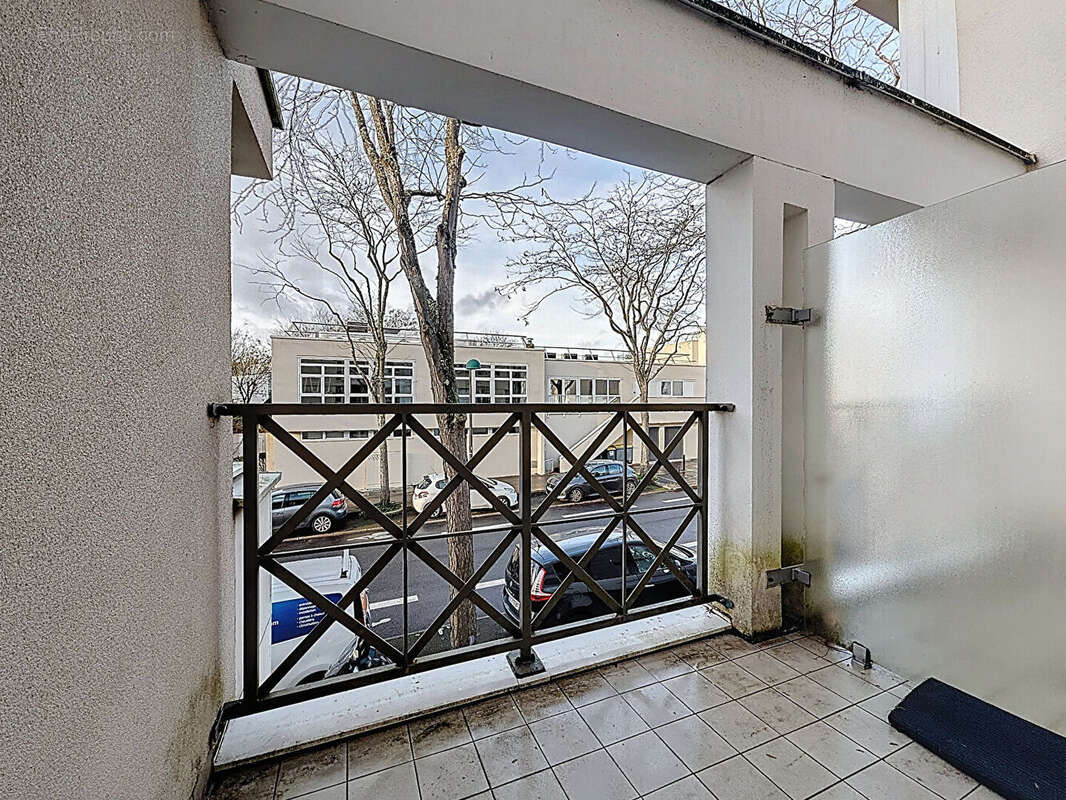 Appartement à MONTIGNY-LE-BRETONNEUX