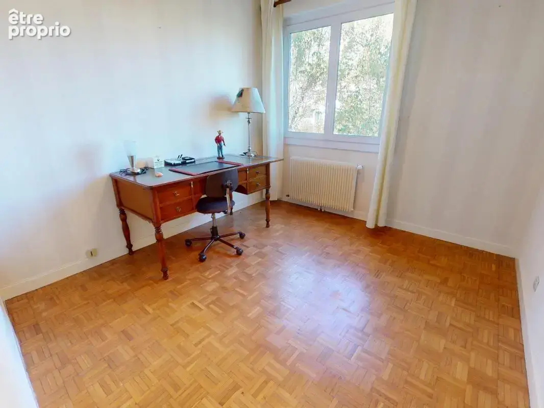 Appartement T3 de 77 m² À Vendre avec balcon, cave et box fermé inclus - photo 13
