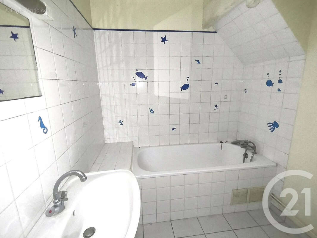 Autre à AUCH