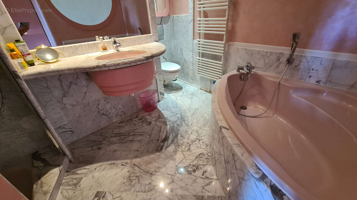 Maison 450 m² à Antibes  - photo 22