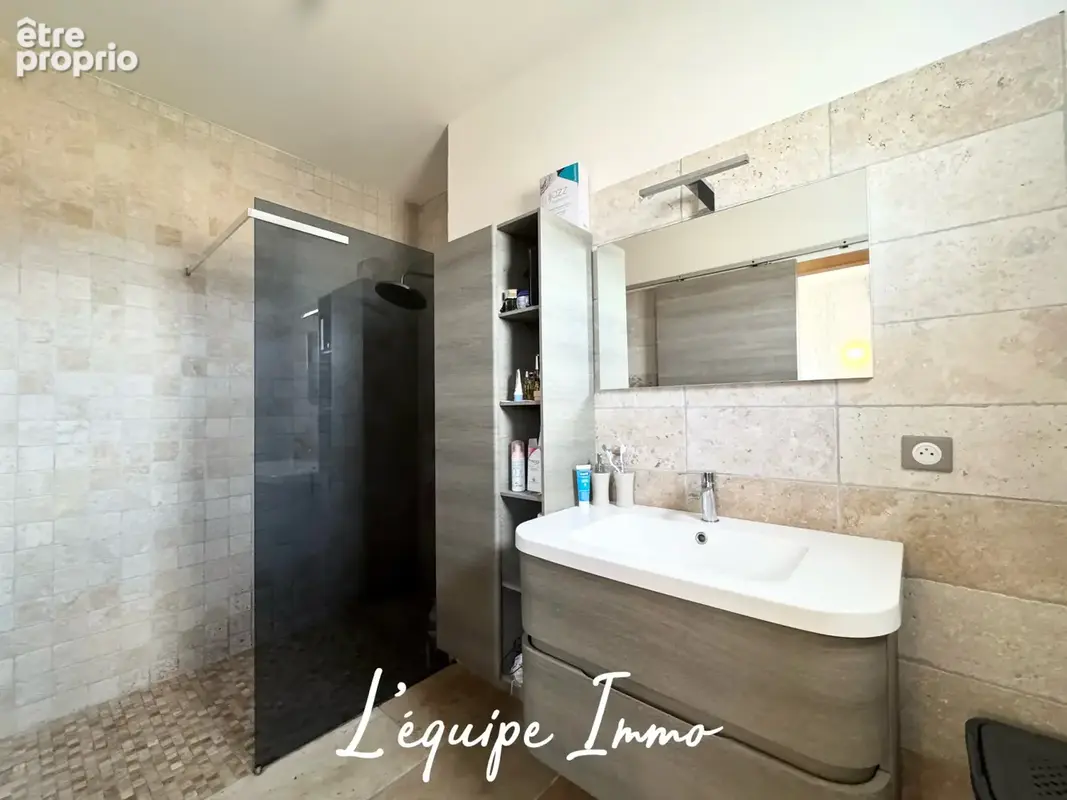 Maison T5 avec sous-sol, piscine et vue panoramique - photo 7