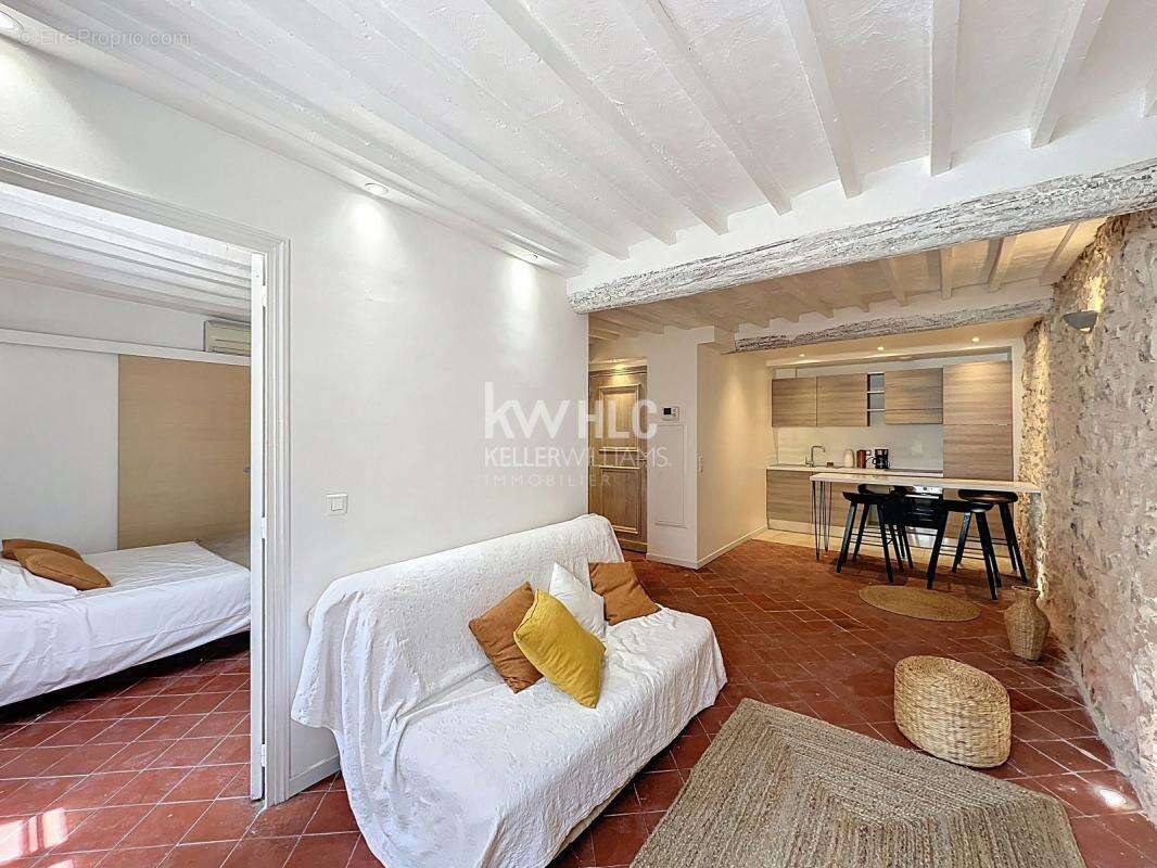 Appartement à LE CANNET