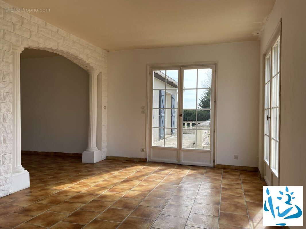 Maison à MORTAGNE-AU-PERCHE