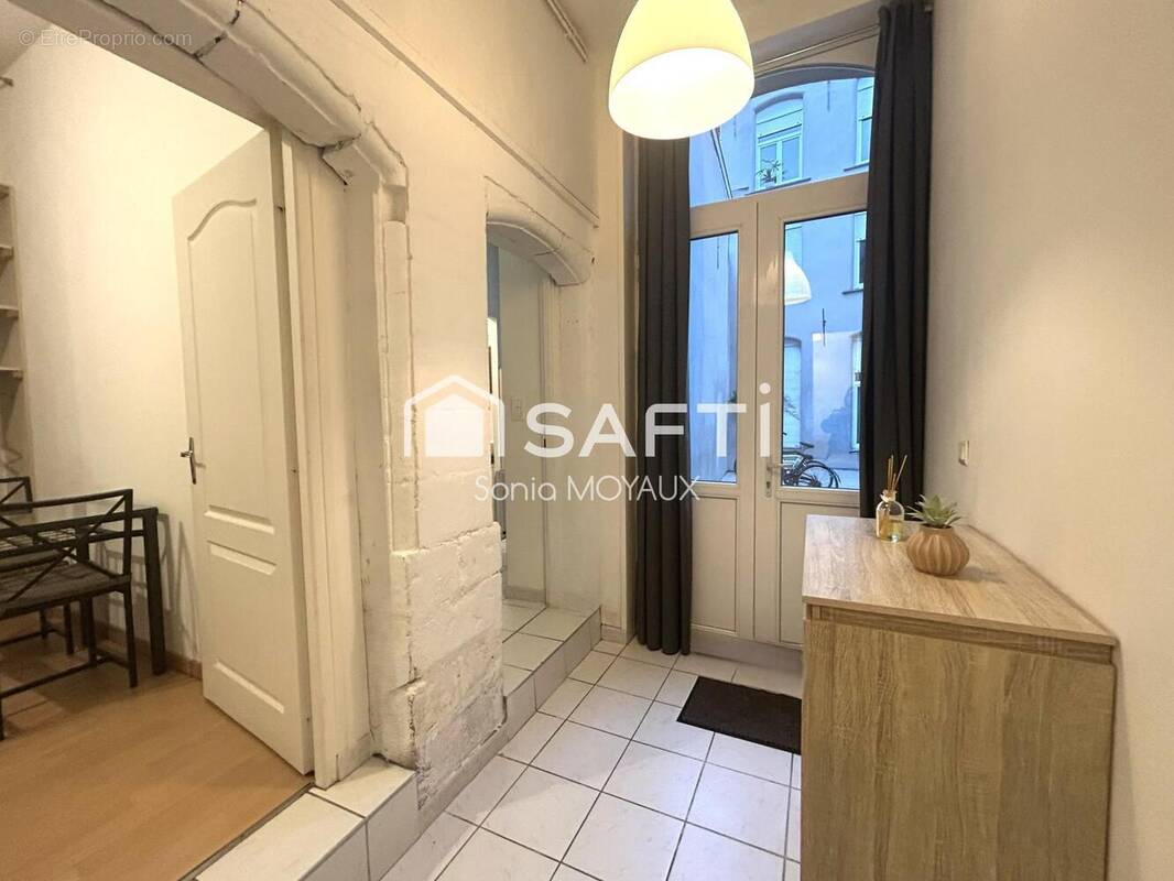 Photo 1 - Appartement à VALENCIENNES