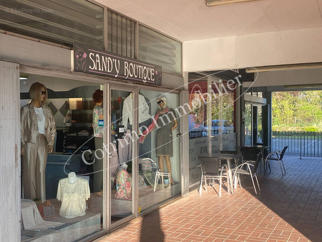 Commerce à CHASSIEU