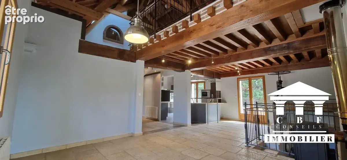 Maison 8 pièces 132 m² à vendre à L'abergement-Sainte-Colombe (71370) - photo 2