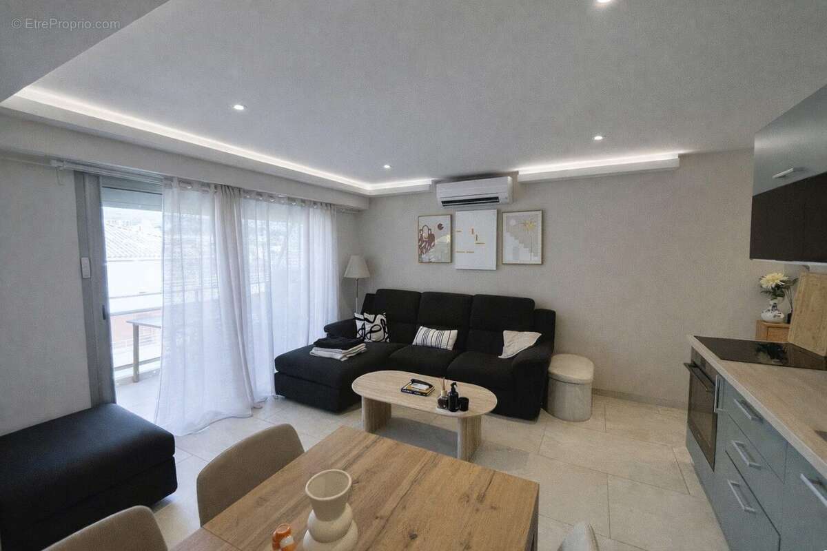 Appartement 35 m² à Cavalaire-Sur-Mer  - photo 3