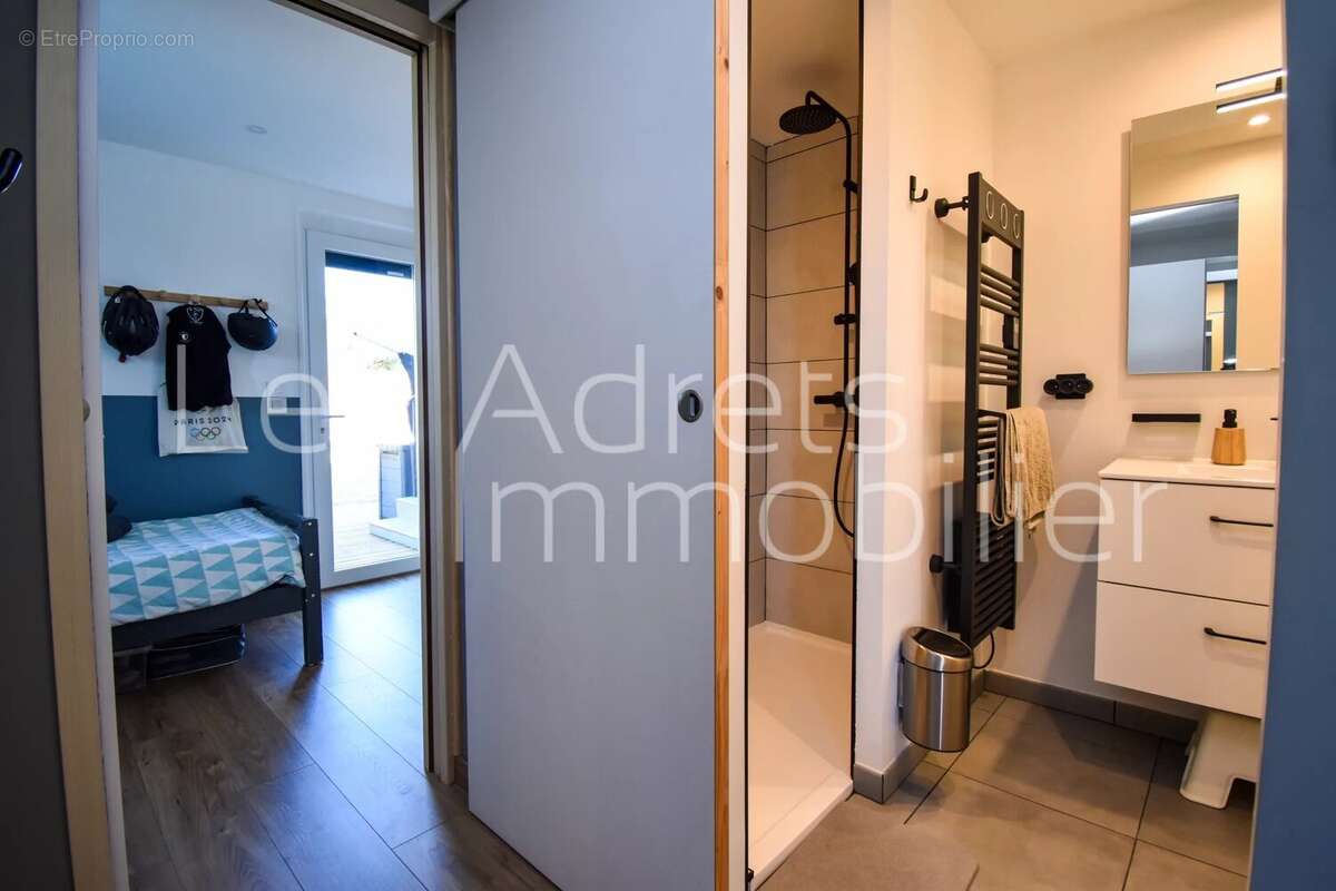 Maison à LES ADRETS-DE-L&#039;ESTEREL