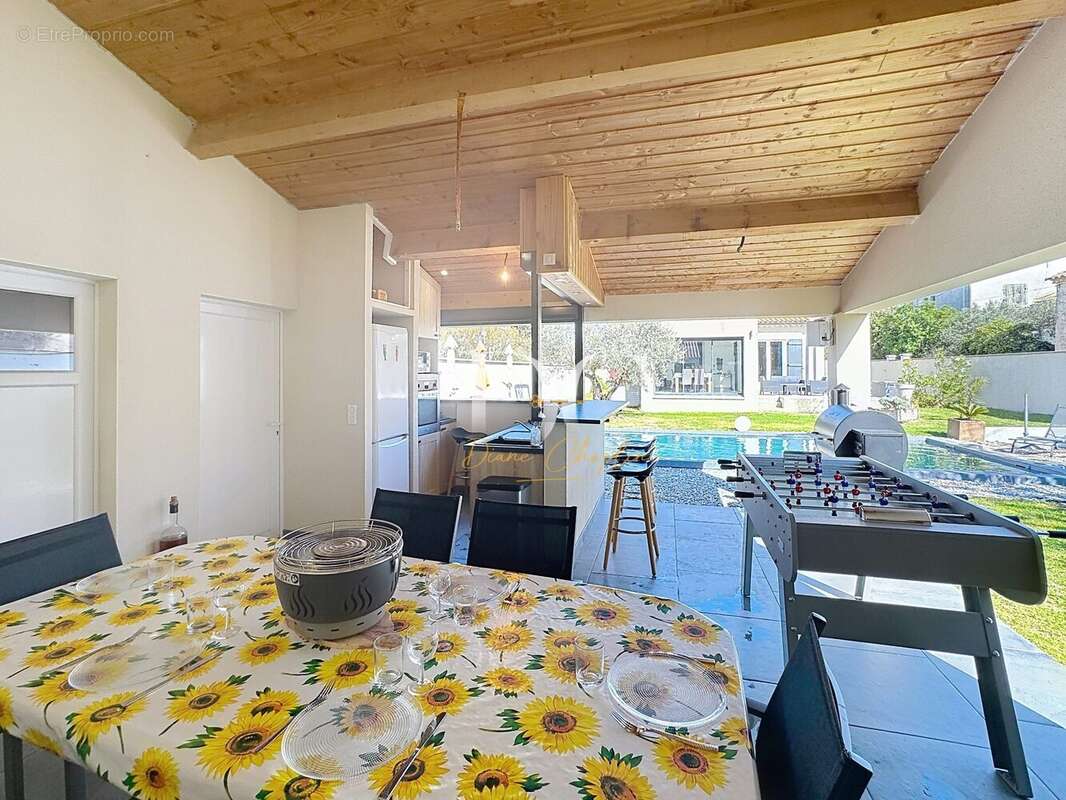 Pool house - Maison à CAVAILLON