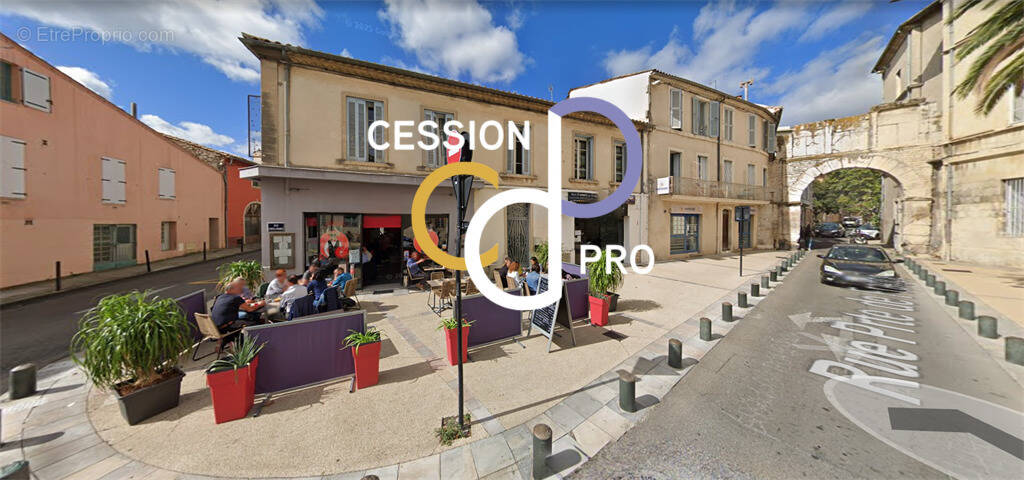Commerce à NIMES