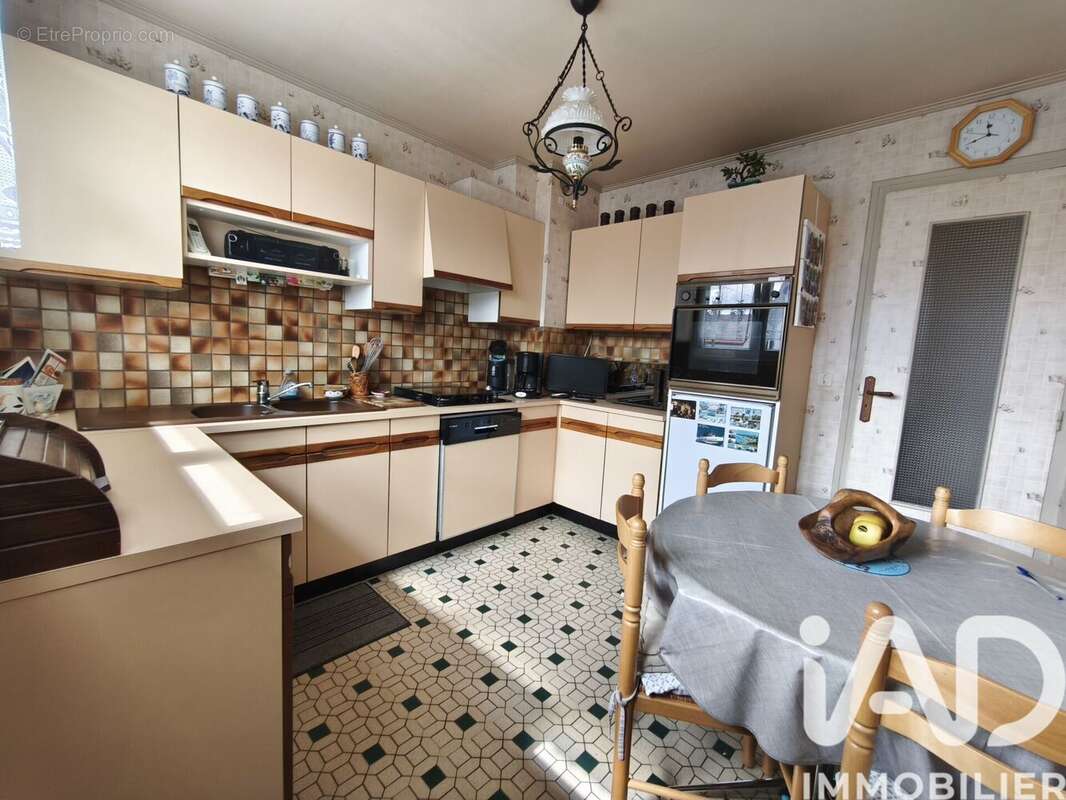 Photo 3 - Maison à LE BLANC-MESNIL