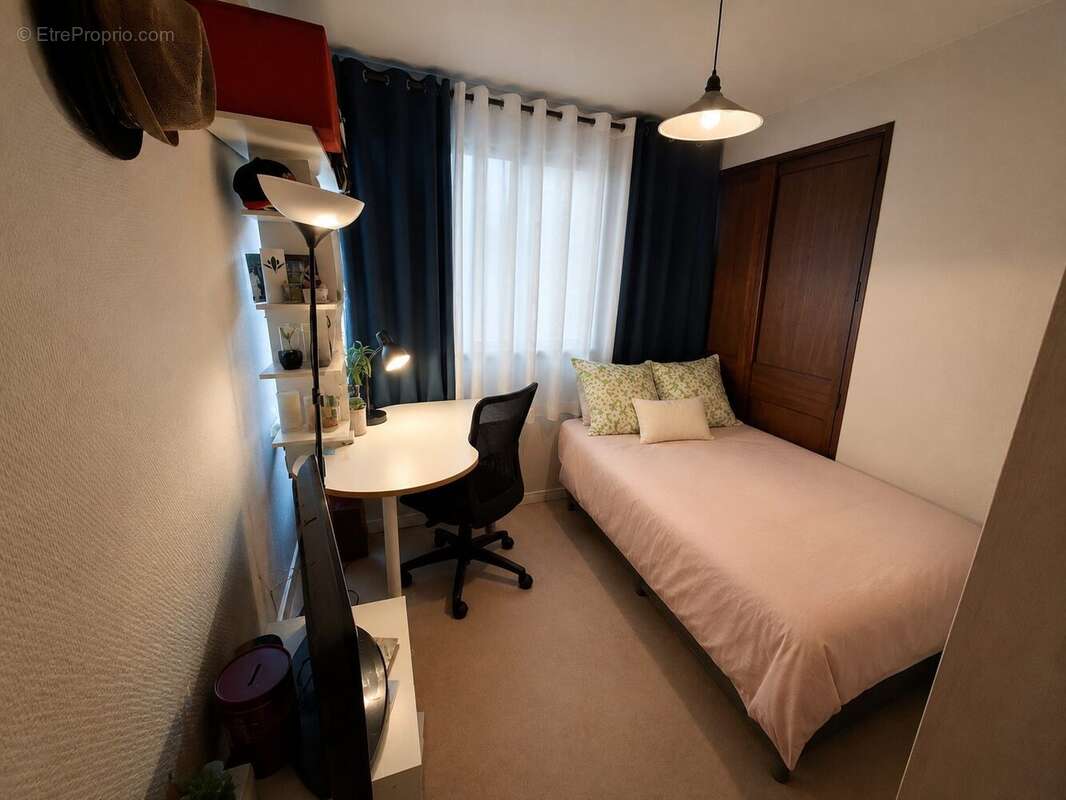 Appartement à FONTENAY-LE-FLEURY