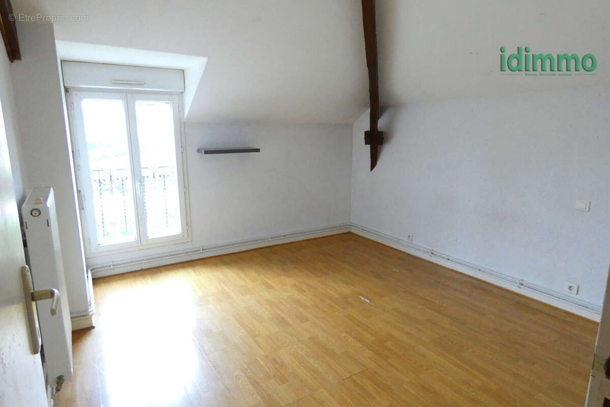 Maison à JUSSAC