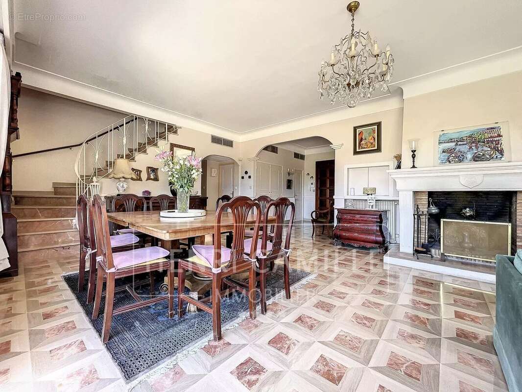 Maison à CANNES