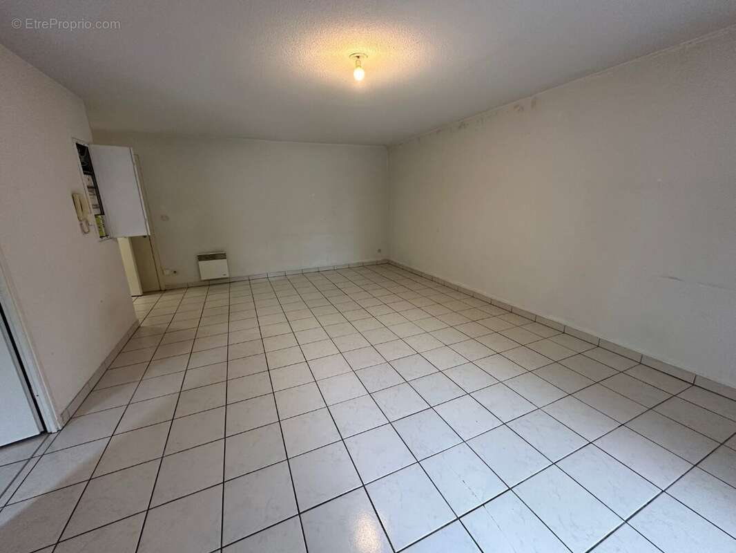 Appartement à FONBEAUZARD
