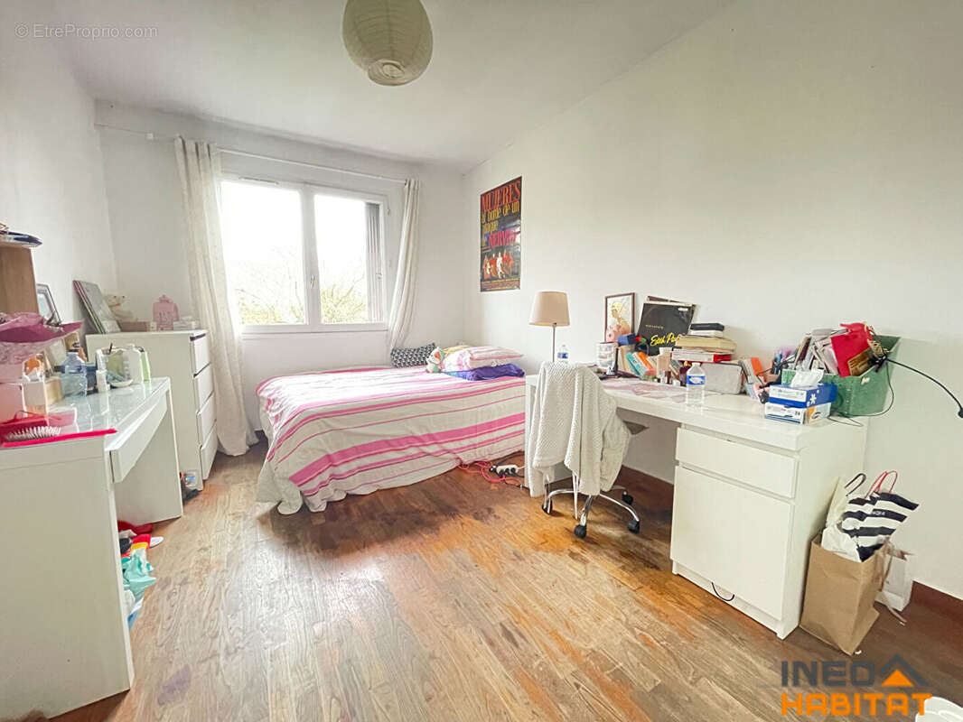 Maison à LA MEZIERE