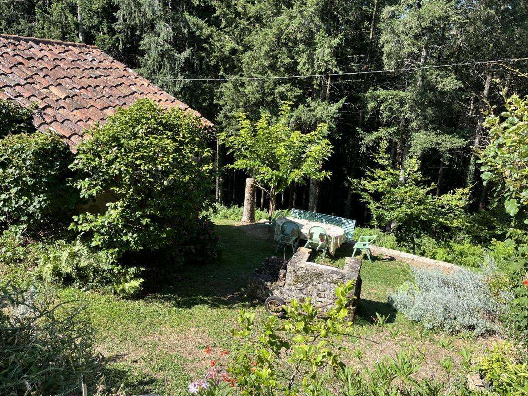 Maison à SAINT-PERDOUX