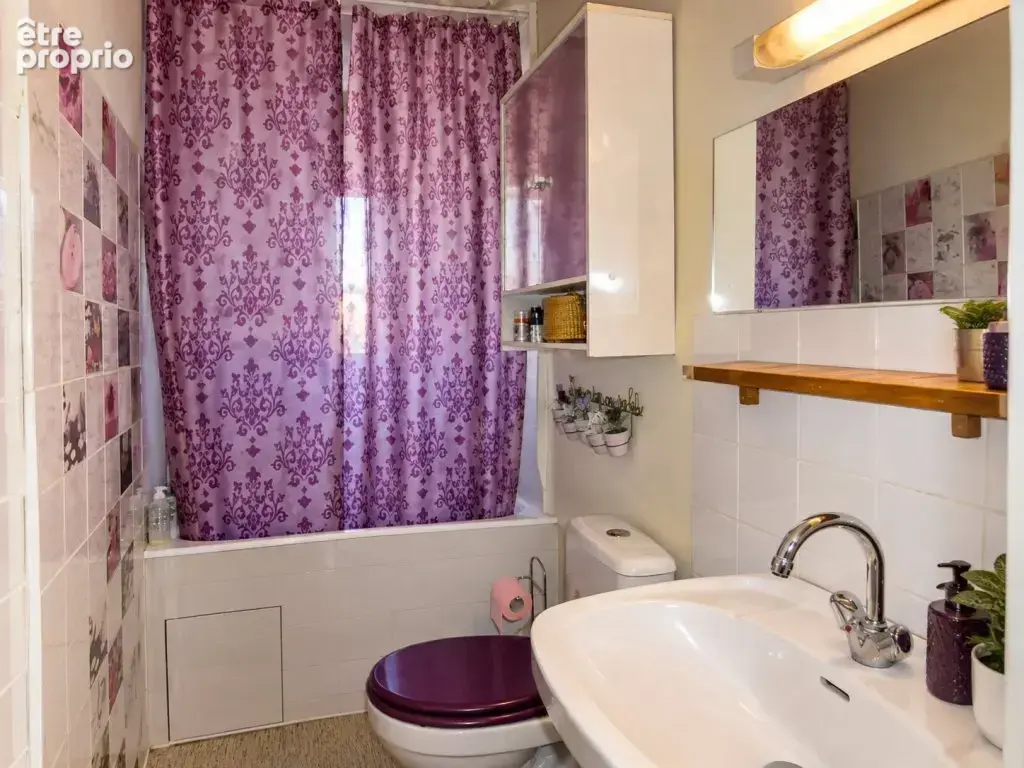 CHAMBÉRY – T2 48 m²  – 125 000 € - photo 3