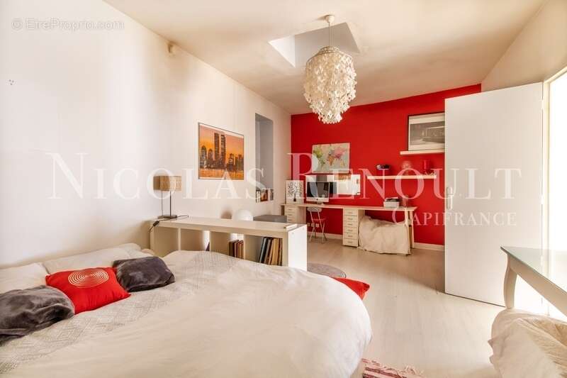 Loft spacieux, proche du centre-ville - photo 13