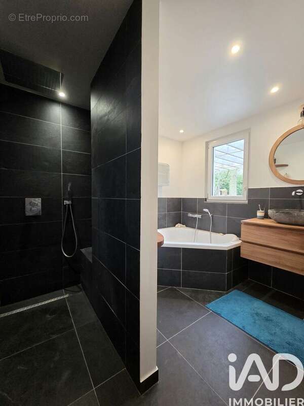 Maison 210 m² à Fontenay-Sur-Eure  - photo 8