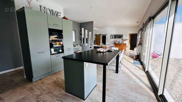 Maison à MOLLANS-SUR-OUVEZE