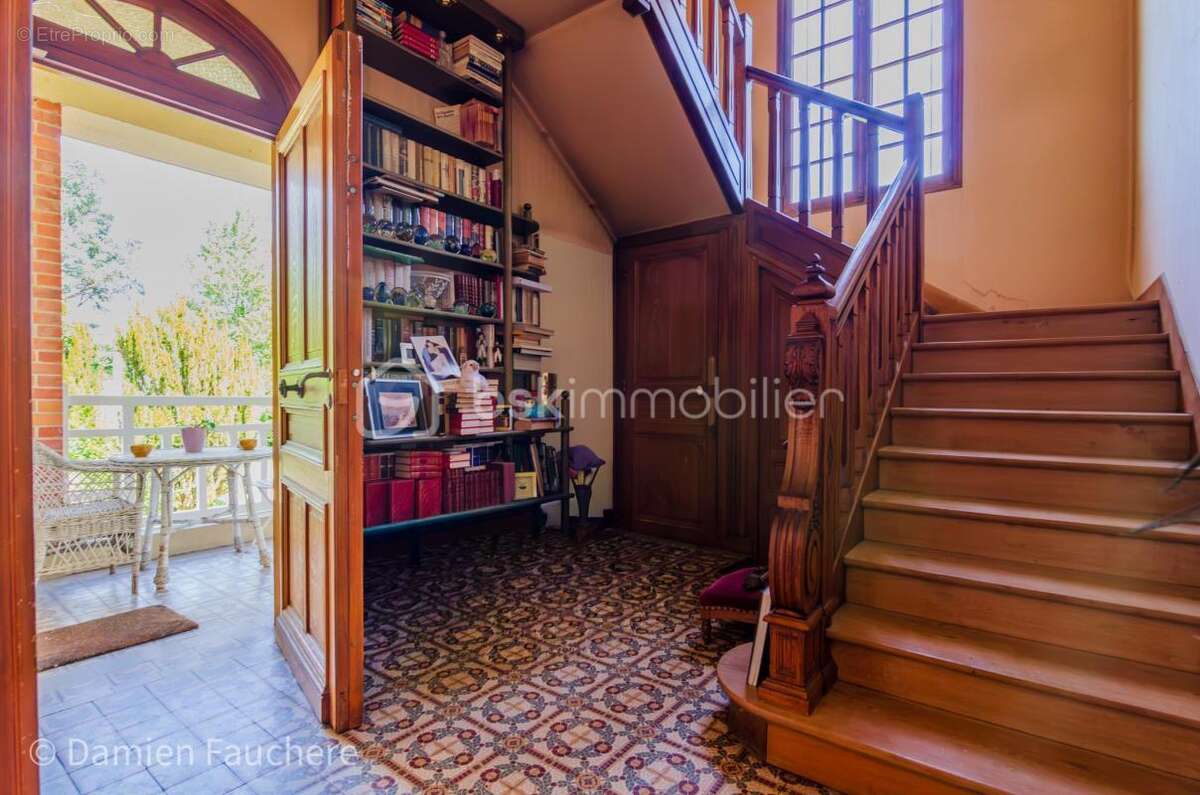 Élégante Demeure d'Architecte (1927) dans parc arboré de 1 785 m² - photo 12
