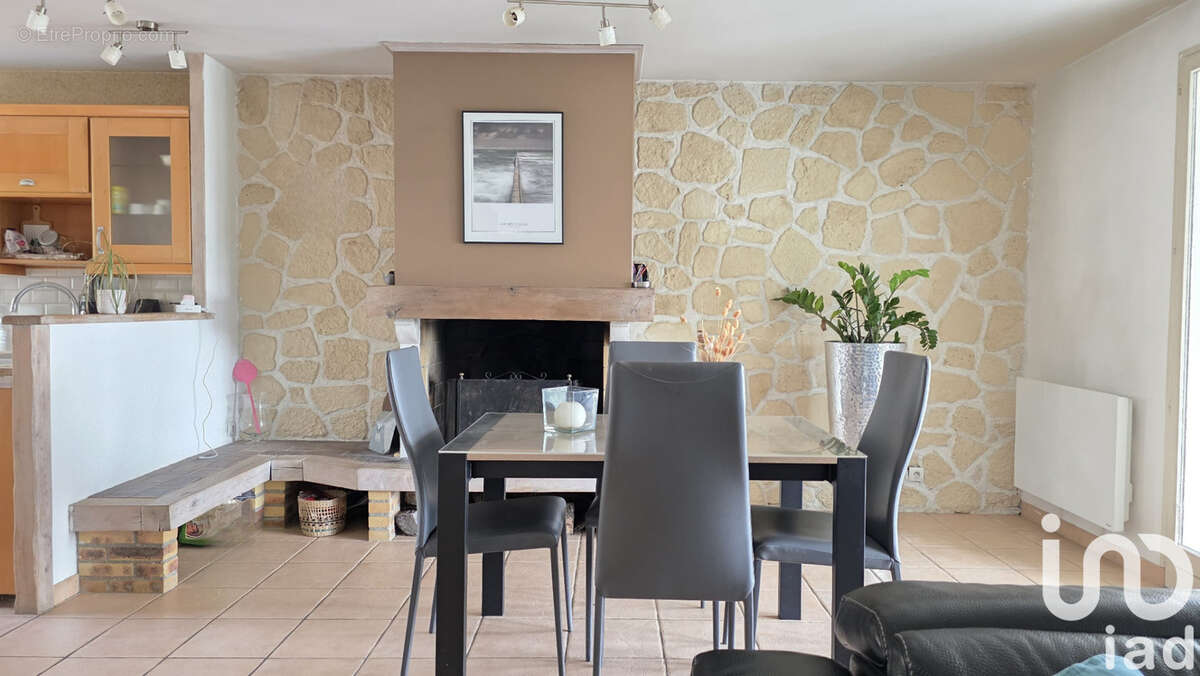 Photo 5 - Maison à MEZY-SUR-SEINE