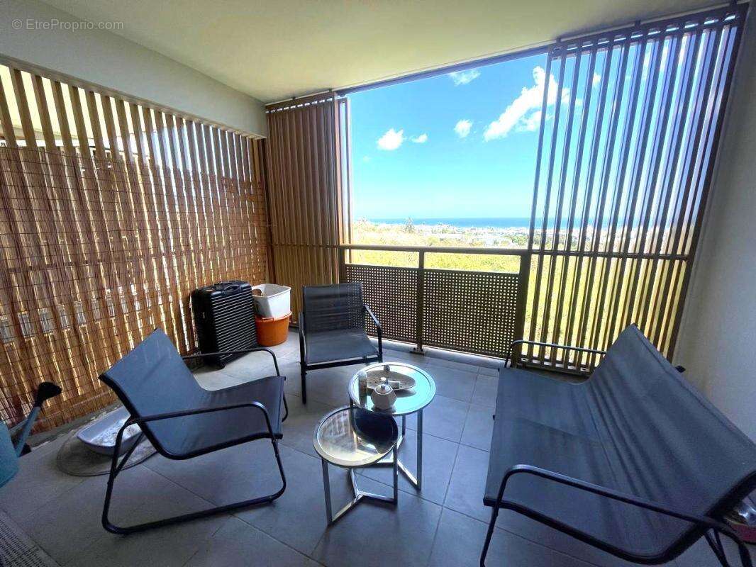 Appartement à SAINT-DENIS