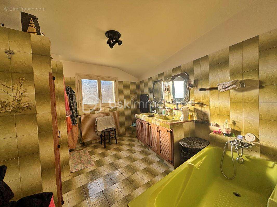 Maison à SAINT-MAURICE-DES-NOUES