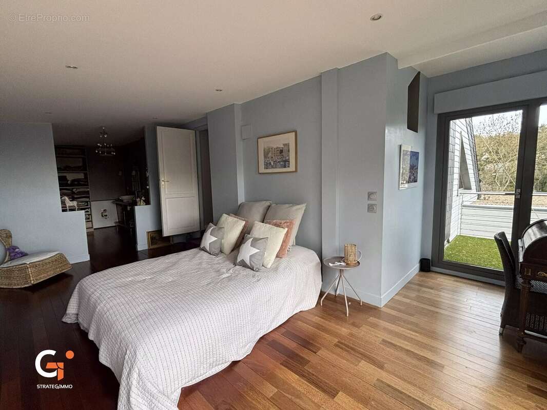 Maison à MONT-SAINT-AIGNAN