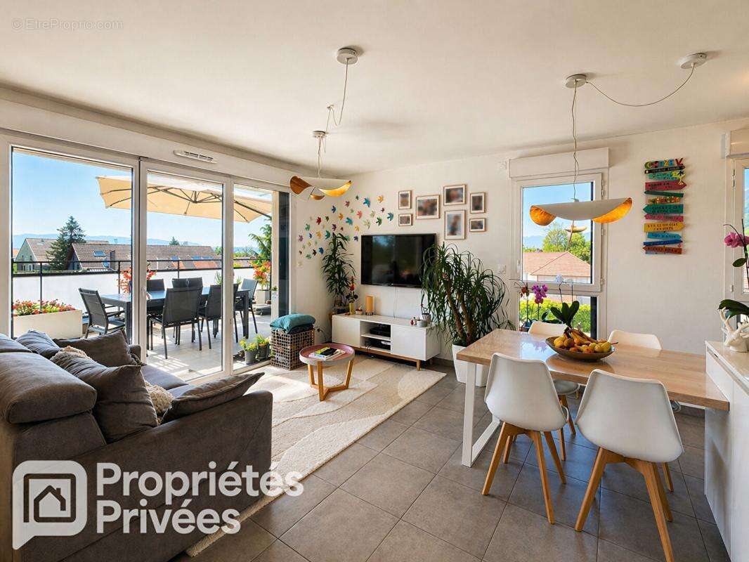 Appartement à CROZET