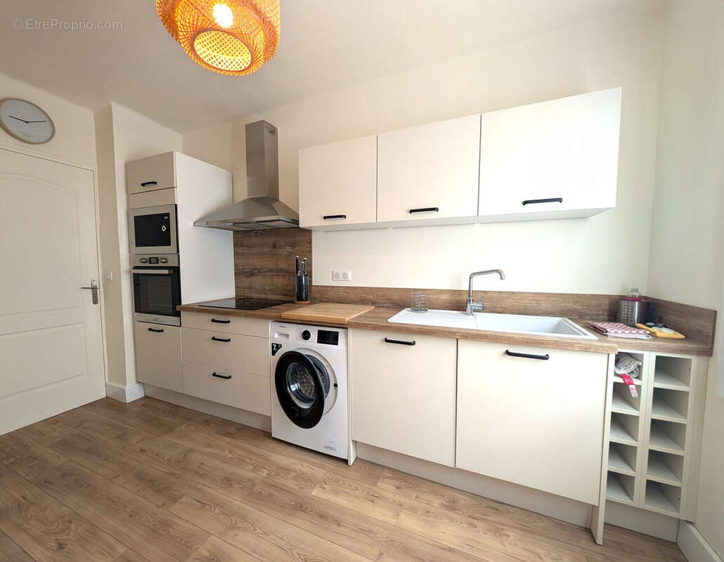 Appartement à SARI-SOLENZARA