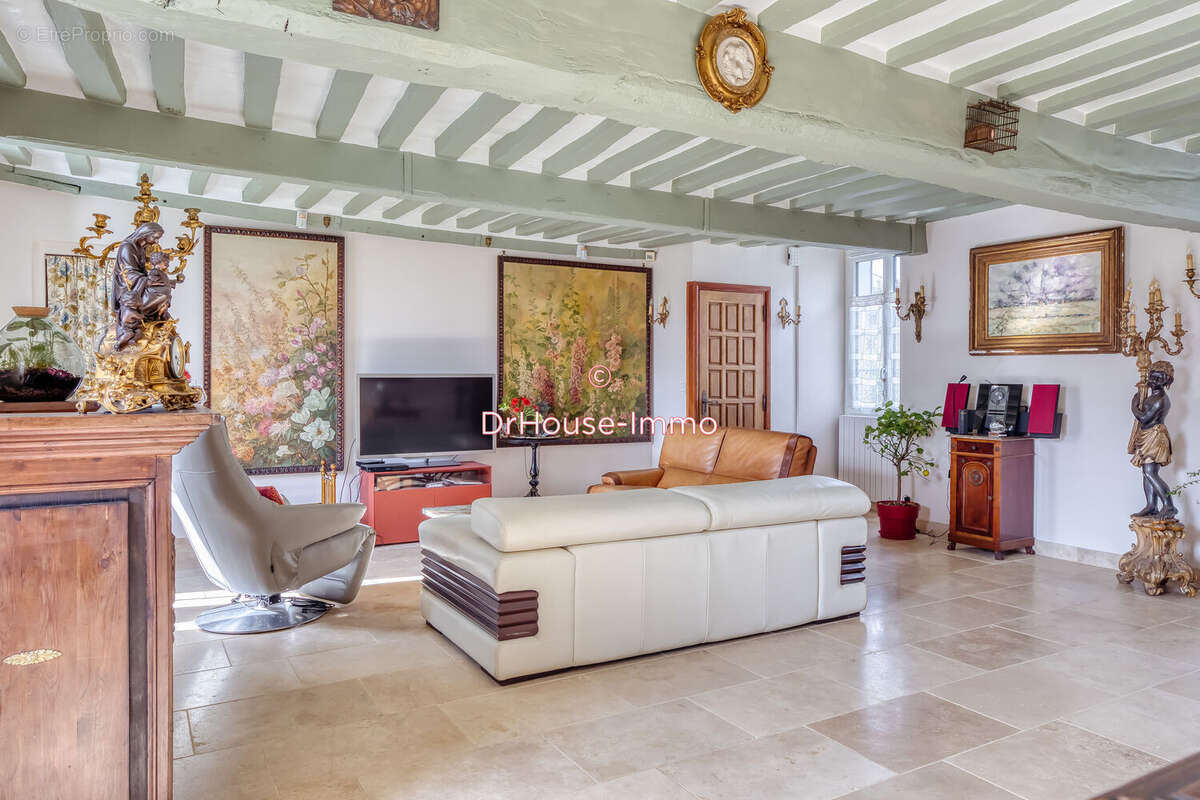 Maison 245 m² à Falaise  - photo 29