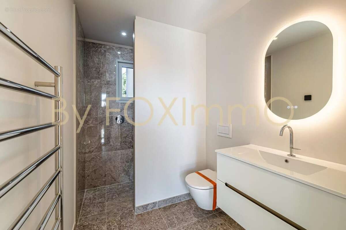 Maison à CAGNES-SUR-MER