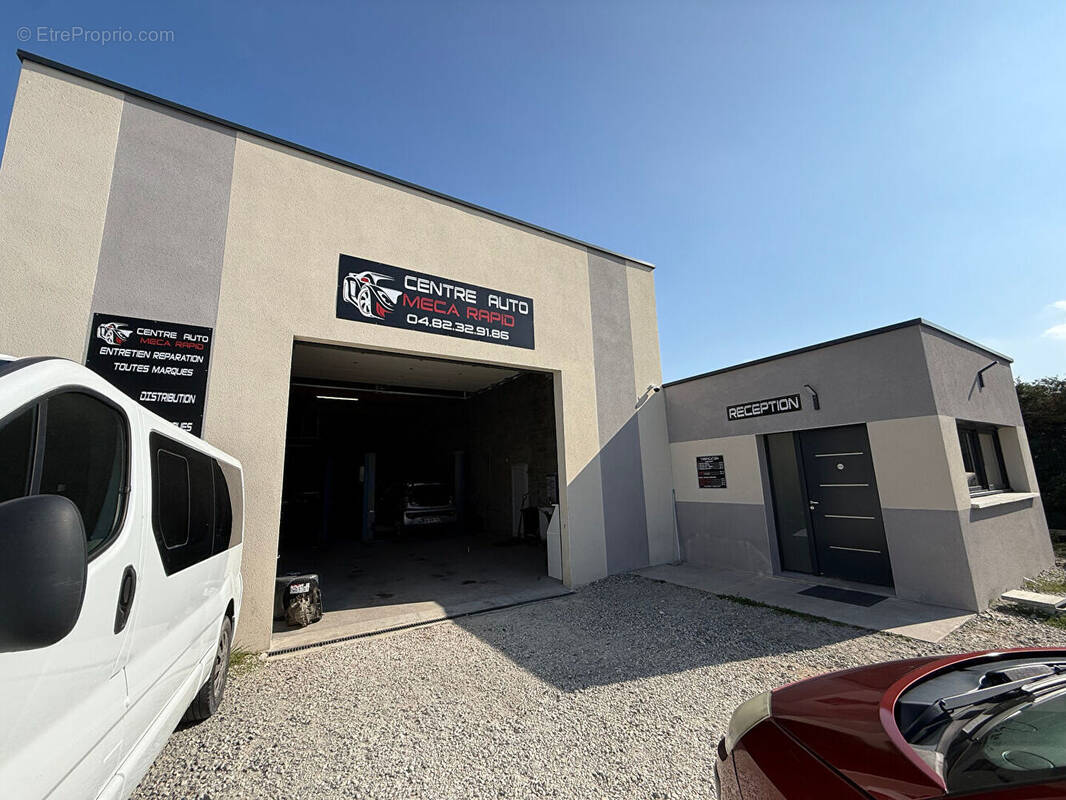 Commerce à LIVRON-SUR-DROME