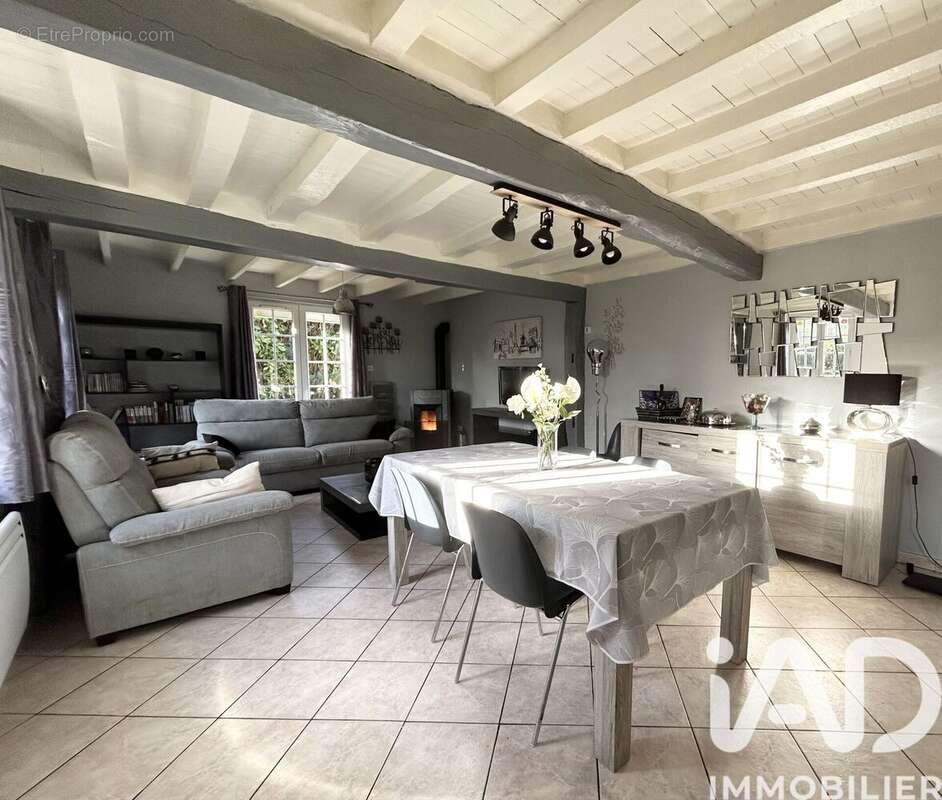 Photo 3 - Maison à FRESQUIENNES