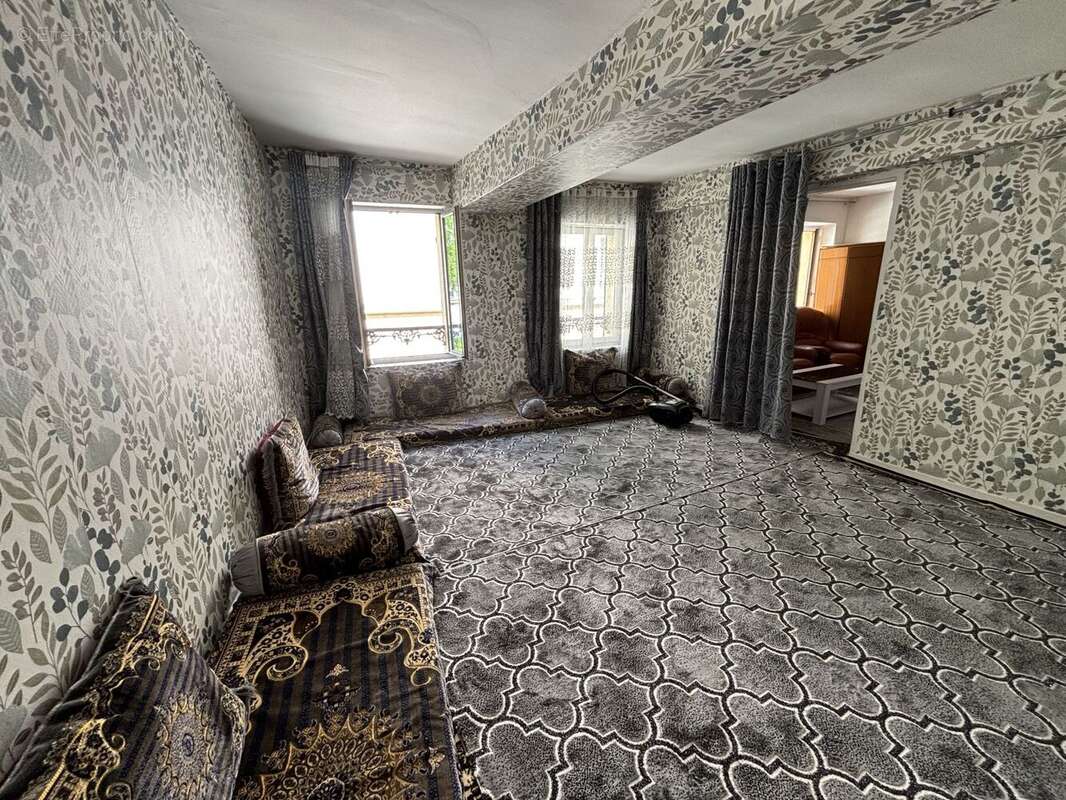 Appartement à MANTES-LA-JOLIE