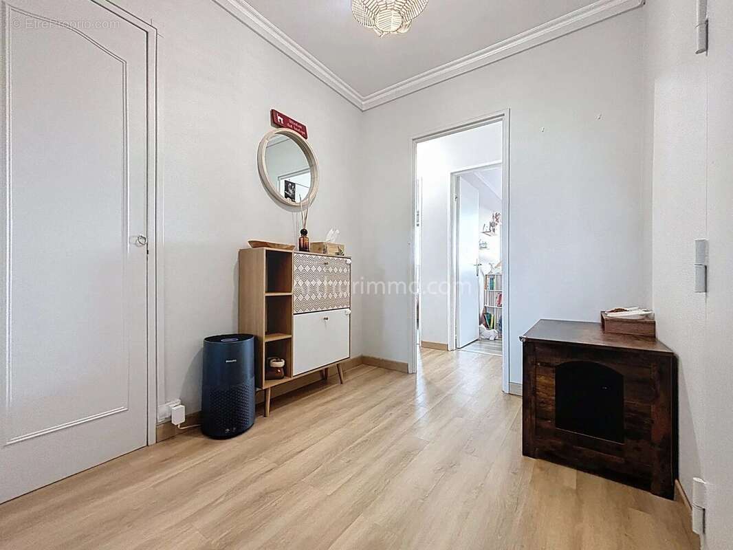 Appartement à LIMEIL-BREVANNES