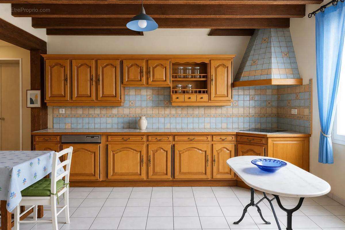 Maison rénovée 6 pièces avec revenus annexes - photo 6